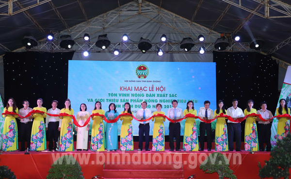 https://www.binhduong.gov.vn/PictureKinhTe/2019-09/IMG_5748_Key_21092019092942.jpg