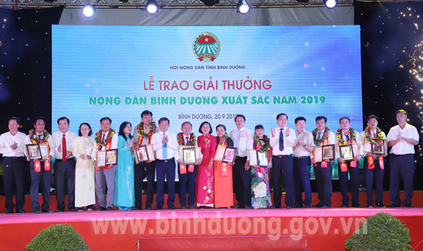 https://www.binhduong.gov.vn/PictureKinhTe/2019-09/IMG_5781ok_Key_21092019093100.jpg